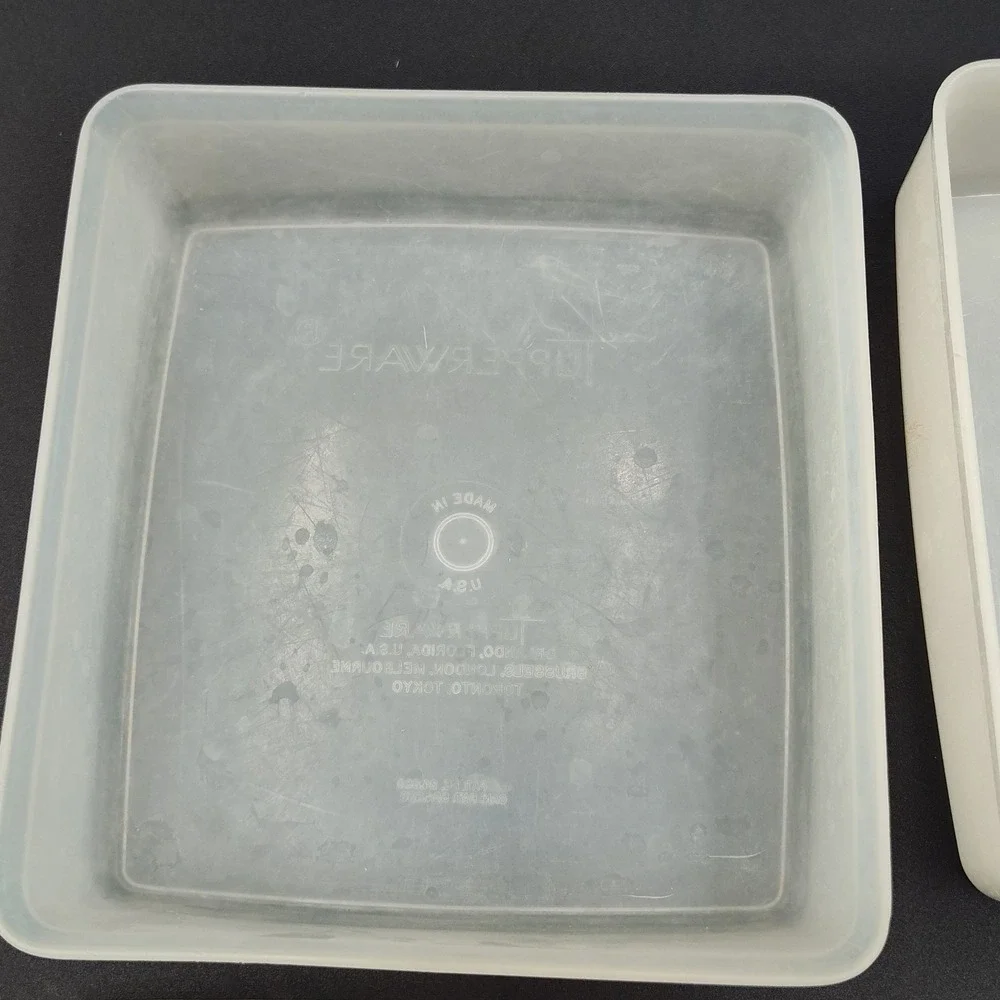 Set-2 TUPPERWARE Square Sandwich Keepers‎ 671-4 Parts Vintage SEE BB24.2GA1287.8